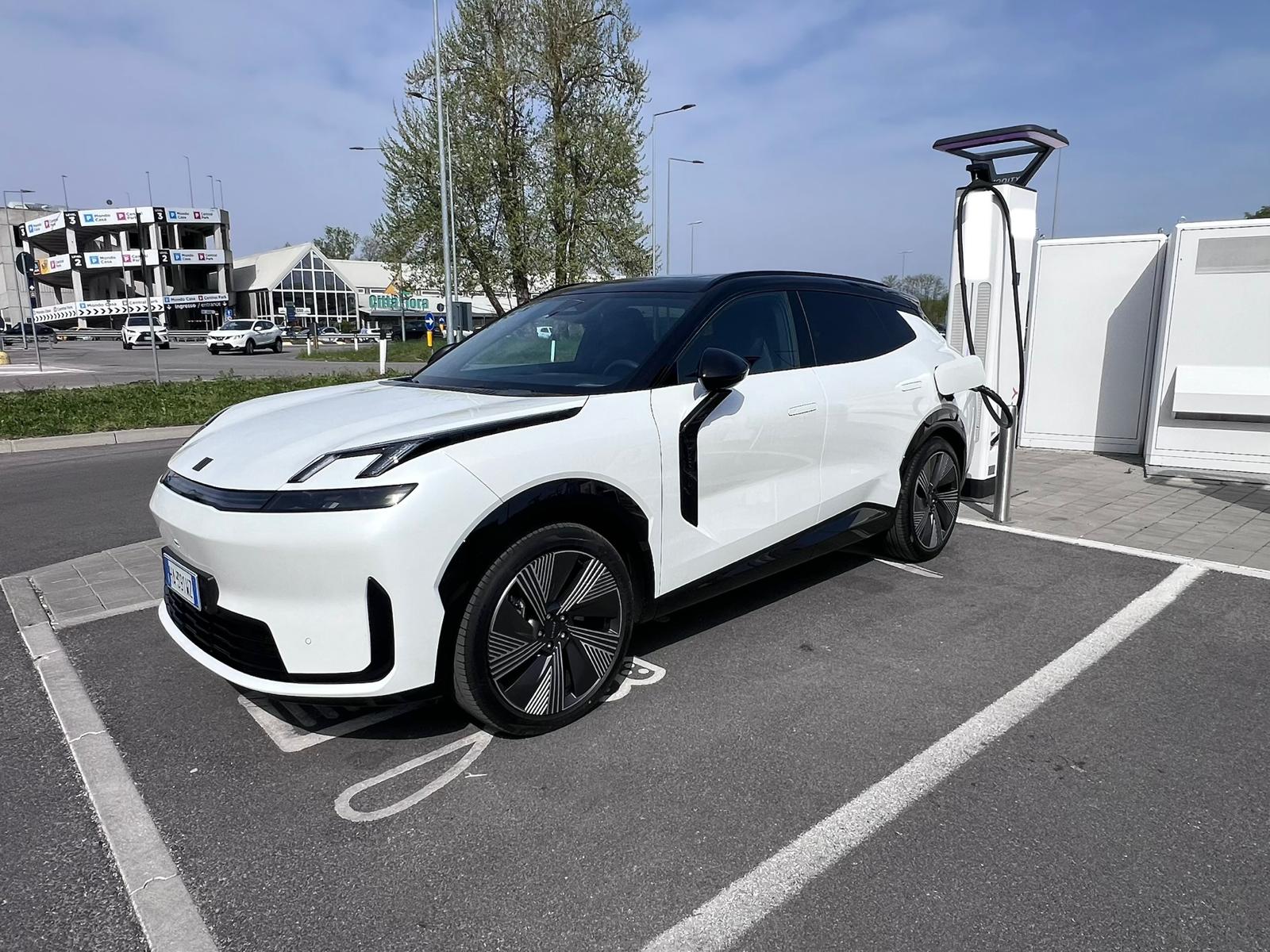 5 mitów o ładowaniu samochodów elektrycznych